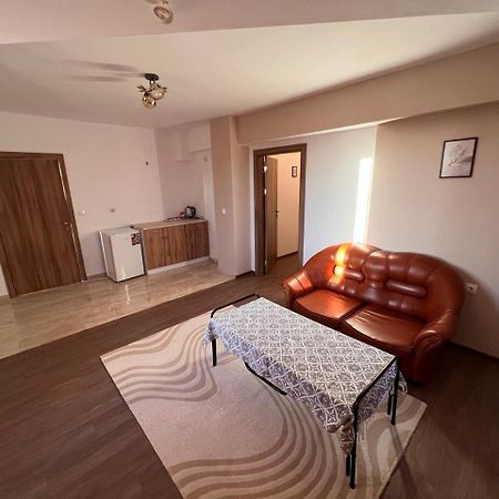 Вихрен-Стаи И Апартаменти За Гости Sandanski Extérieur photo