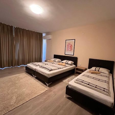 Вихрен-Стаи И Апартаменти За Гости Sandanski Extérieur photo