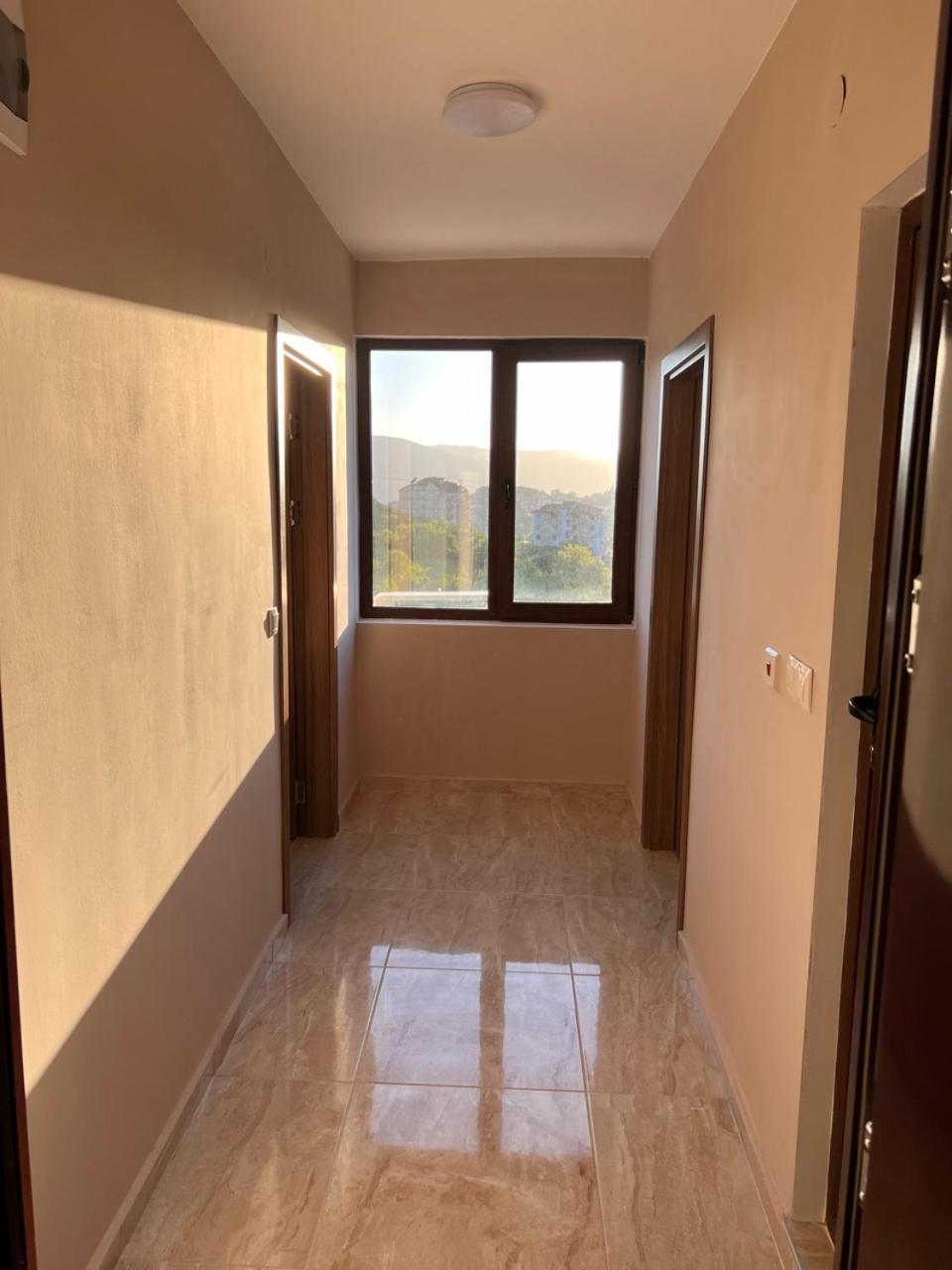 Вихрен-Стаи И Апартаменти За Гости Sandanski Extérieur photo