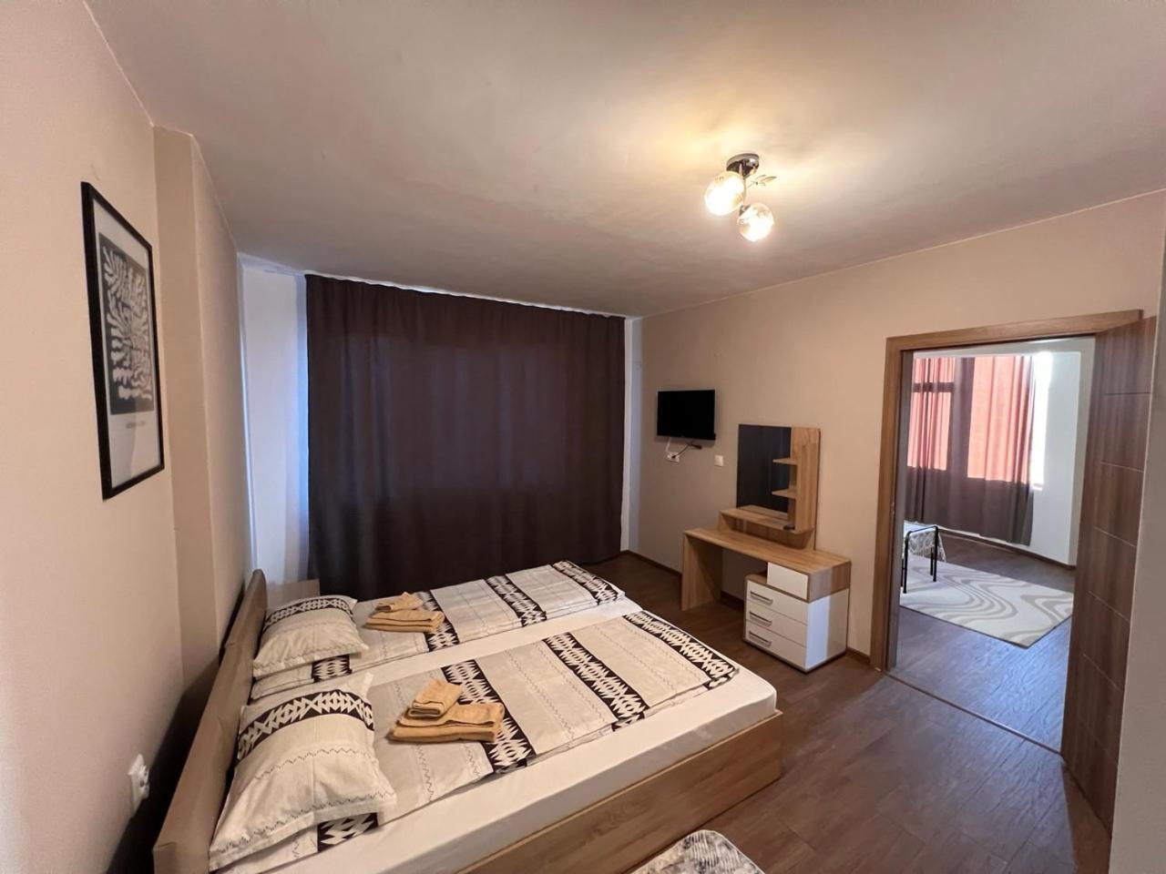 Вихрен-Стаи И Апартаменти За Гости Sandanski Extérieur photo